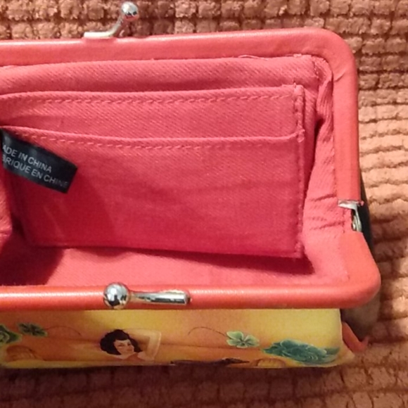 Relic - Picture 3 of 3